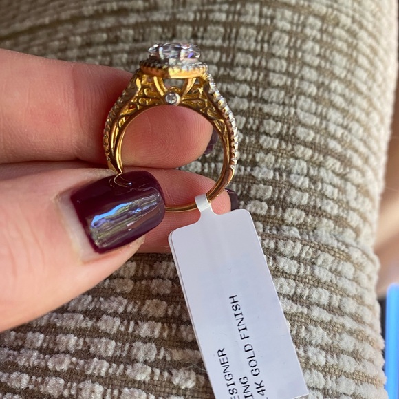 NWT Engagement ring 14k gold finish size 6 gift idea - Picture 6 of 10